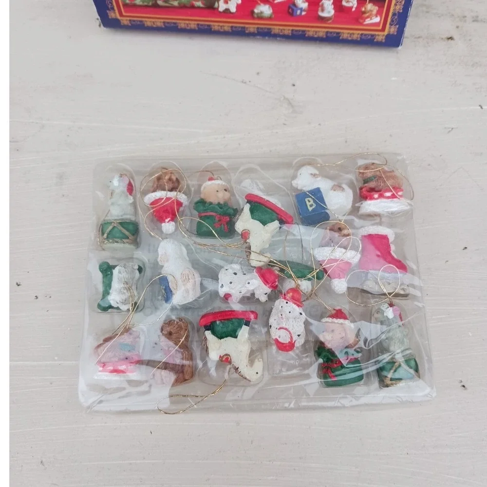 Winter Wonderland Miniature‎ Christmas Ornaments Set of 18 Multicolor Polystone